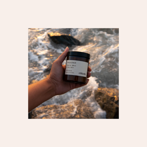 Etikette Soy Candle Freycinet in Coastal Moss & Sea Salt