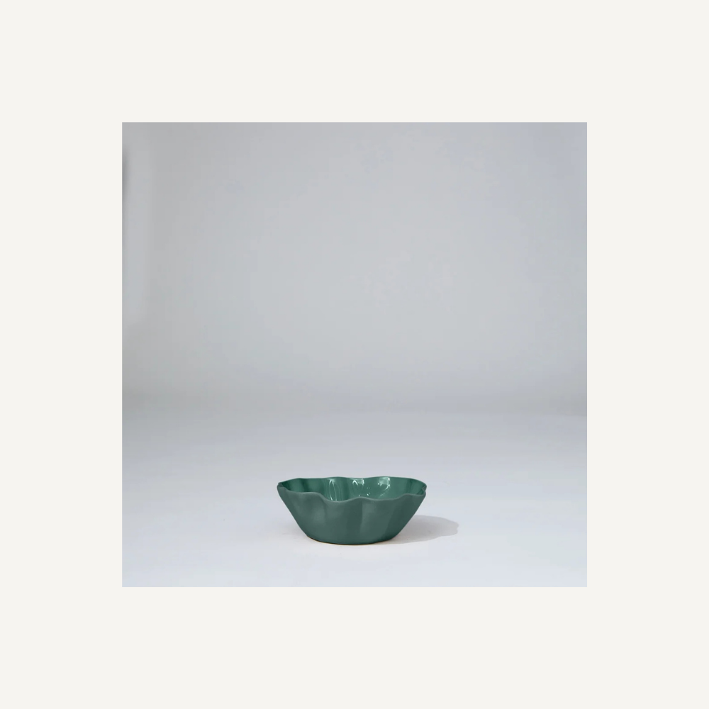 Ruffle Bowl Moss - small | Marmoset Found